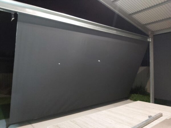Outdoor Straight Drop Blinds - Image 3