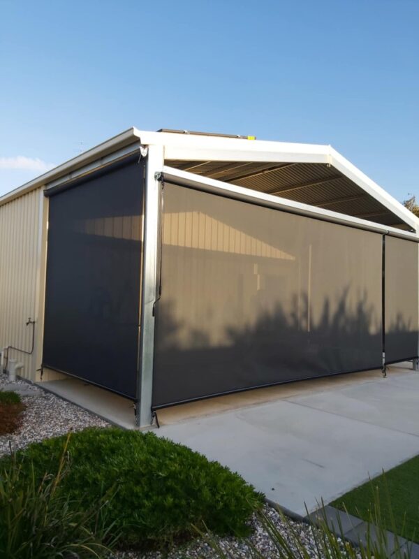 Outdoor Straight Drop Blinds - Image 10