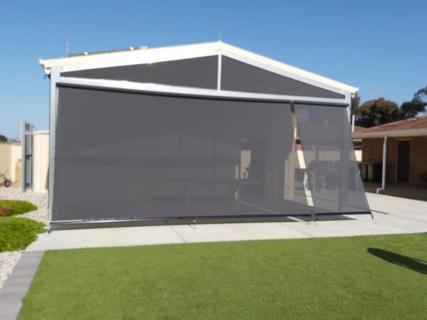 Outdoor Straight Drop Blinds - Image 6